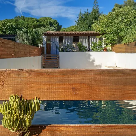 Superbe Maison Avec Piscine En Plein Coeur Du Village