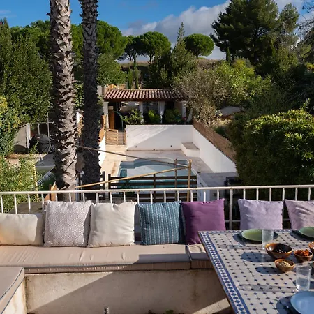 Holiday home Superbe Maison Avec Piscine En Plein Coeur Du Village Le Beausset